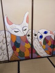 【横浜校】猫に囲まれて