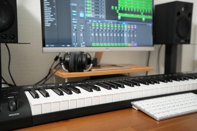 【作詞・作曲コース】楽曲完成までのレッスン「5つ」のステップ